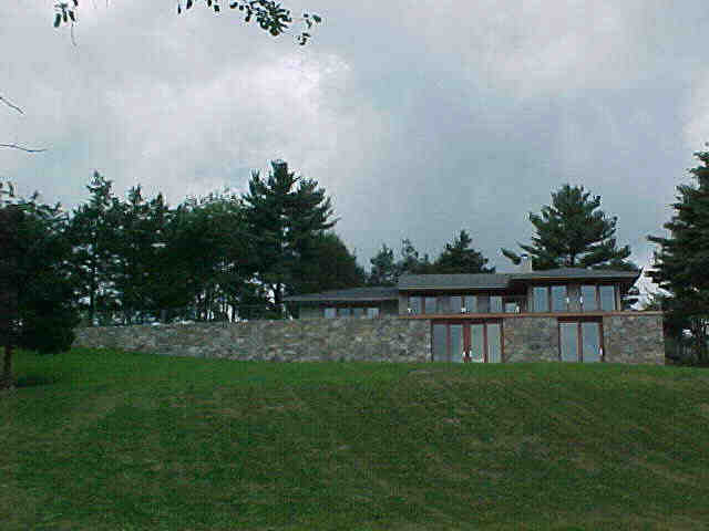 Building photograph for 415 TWIN LAKES ROAD